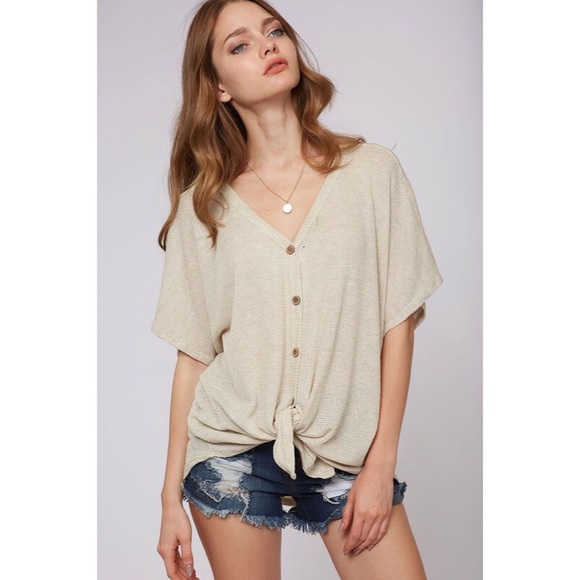 >>LAST<< Liza Short Sleeve Button Thermal - Picture 4 of 5